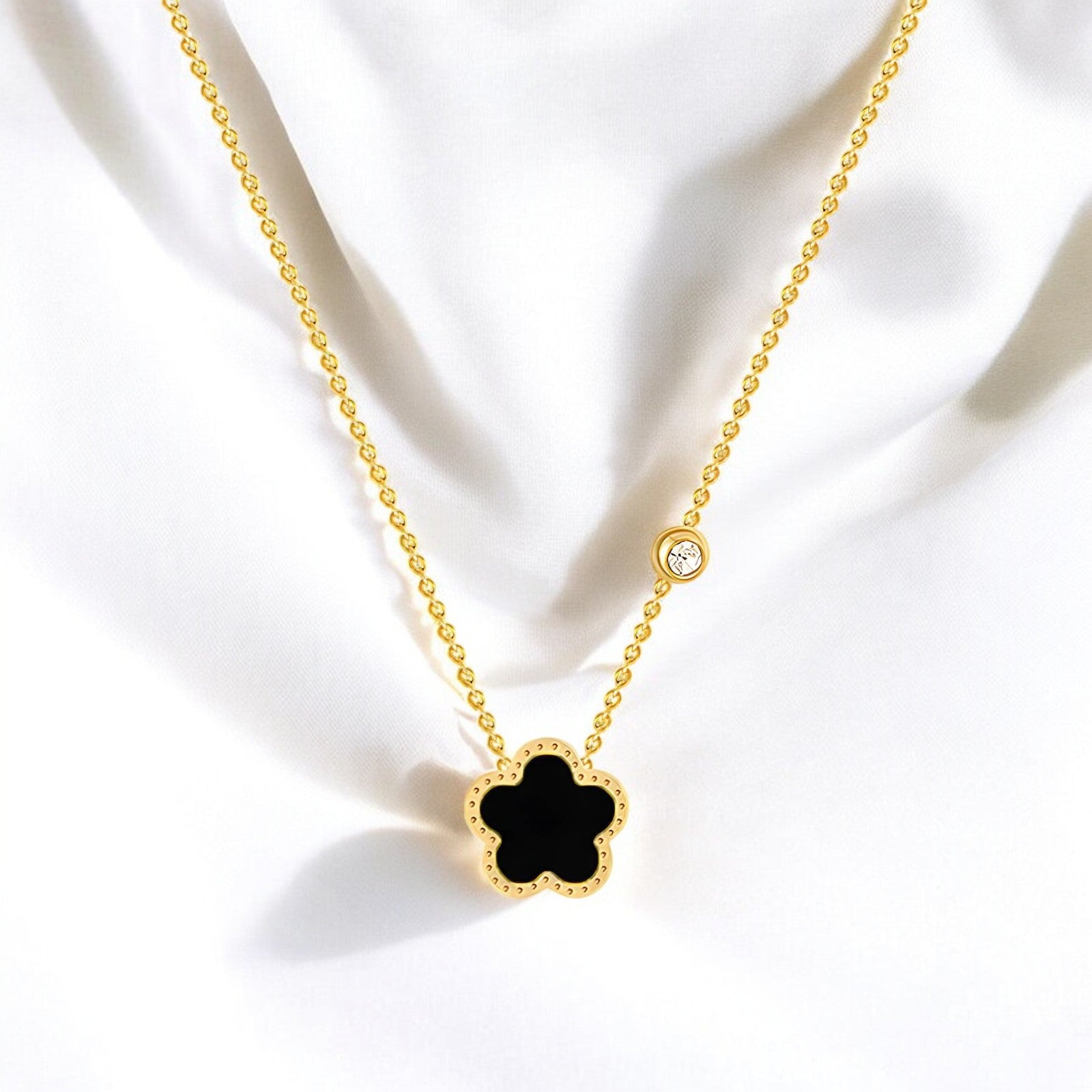18K gold plated Stainless steel "Flower" necklace - zemarajewelry