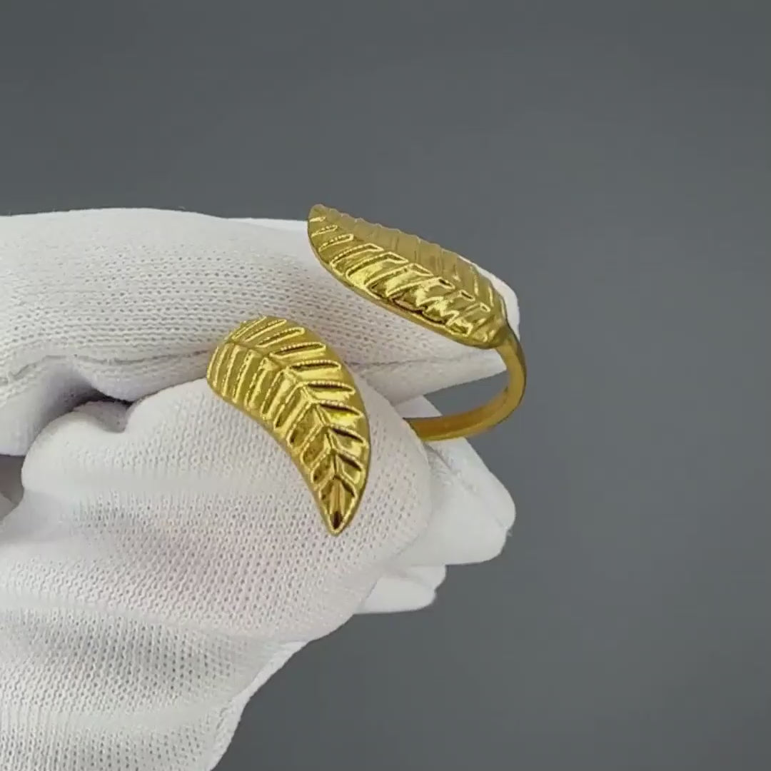 18K gold plated Stainless steel "Leafs" finger ring