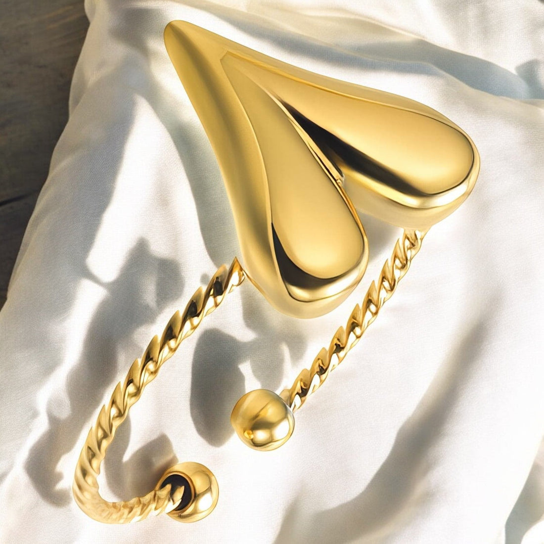18K gold plated Stainless steel "Heart" finger ring - zemarajewelry