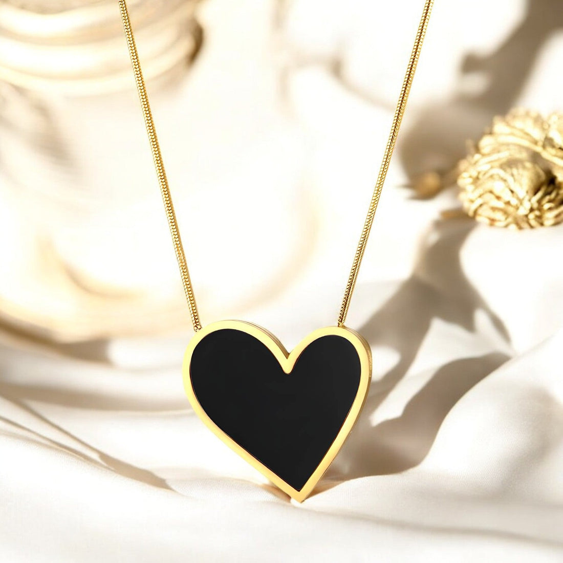 18K gold plated Stainless steel "Heart" necklace - zemarajewelry