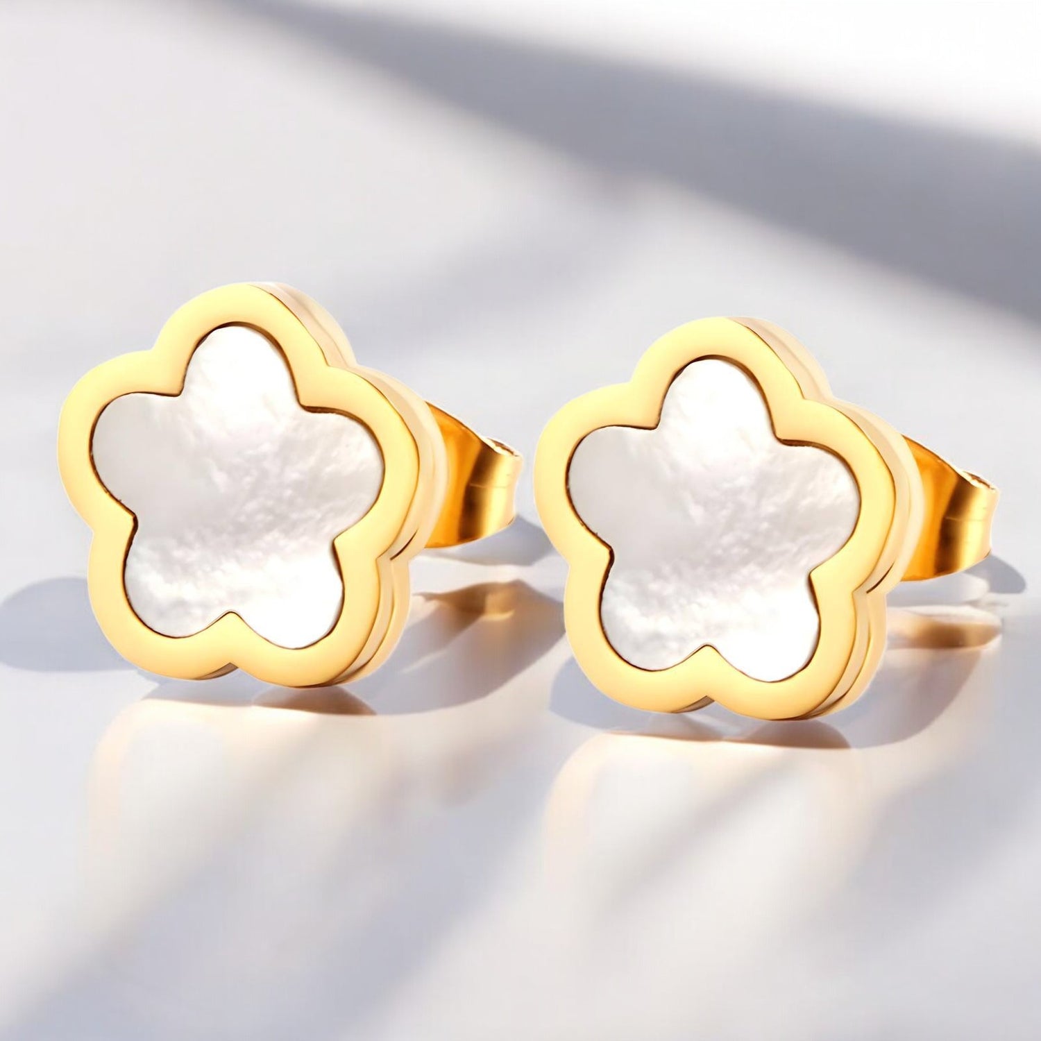 18K gold plated Stainless steel &quot;Flowers&quot; earrings